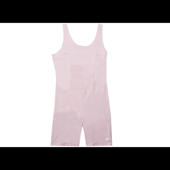 Nike
WOMEN'S NIKE SPORTSWEAR ICON CLASH ONE PIECE
Bodysuit 

Style: CZ9326-576 - Picture 5 of 5